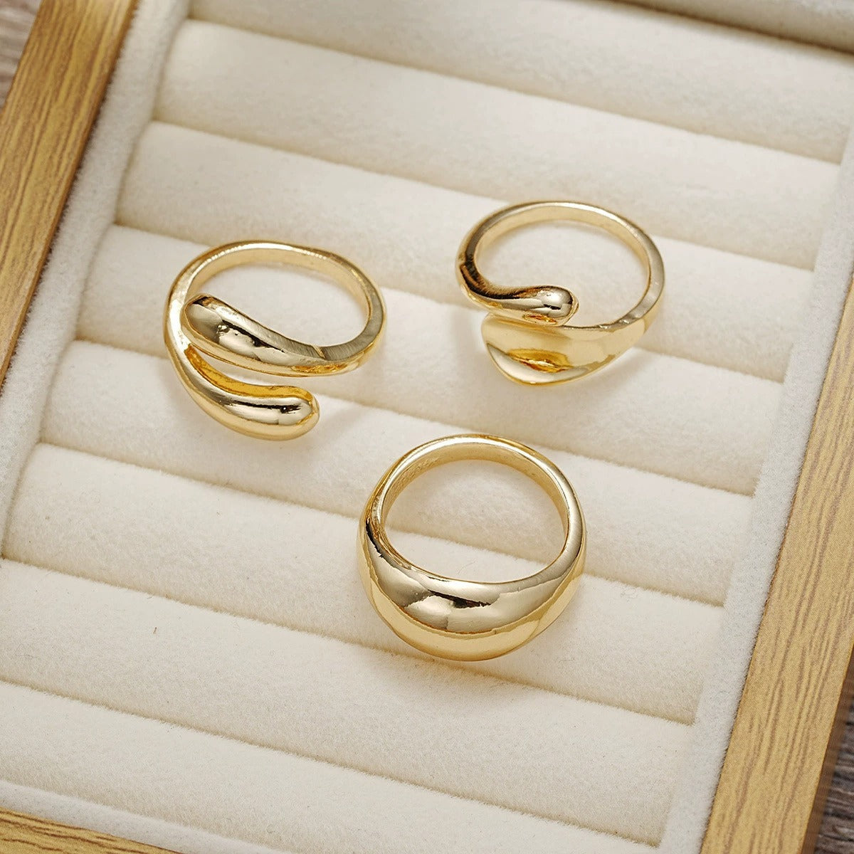 3Pcs Minimalist Metal Smooth Ring Set, Exaggerated Geometric High Grade Finger Rings